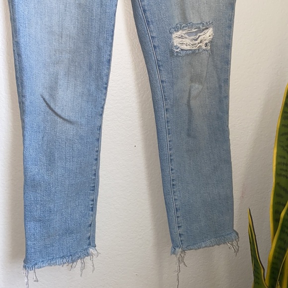 Madewell The Perfect Vintage Jean in Coffey Wash: Worn-In Edition Raw Hem 31 - Picture 8 of 9